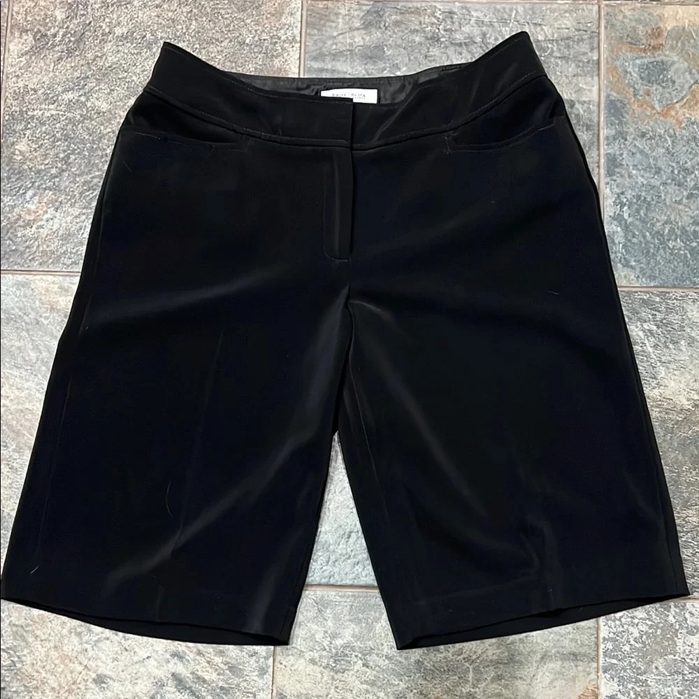 WhiteHouse/ BlackMarket Shorts